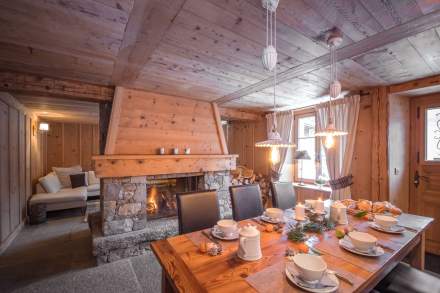 Locations Paccard by Hermitage ·  Appartements &amp; Maisons en Location à Chamonix